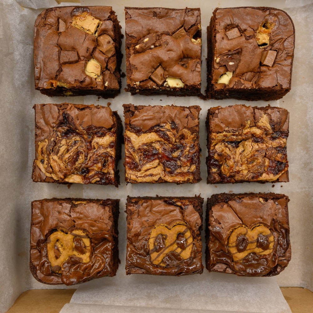 A close-up of a Bakes By Holly brownie box